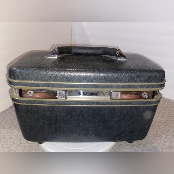 Samsonite Bags Vintage Samsonite Profile Ii Train Case Carry On